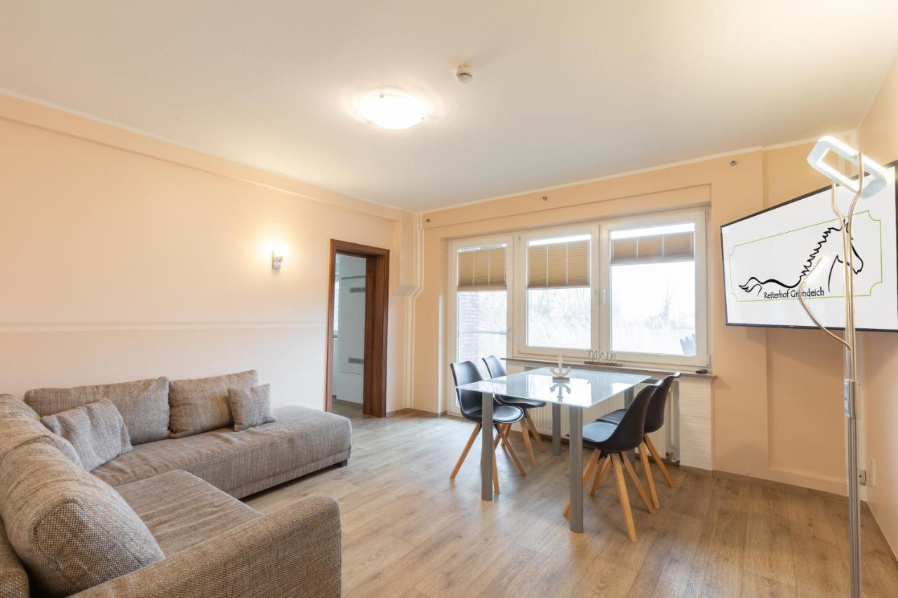Reiterhof Gruendeich Apartment Holtgast ภายนอก รูปภาพ
