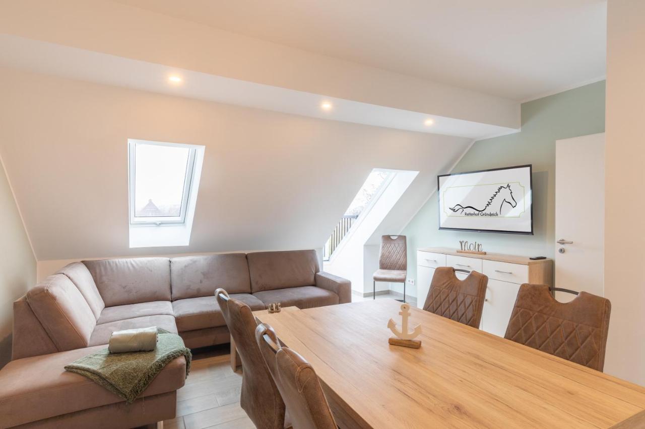 Reiterhof Gruendeich Apartment Holtgast ภายนอก รูปภาพ