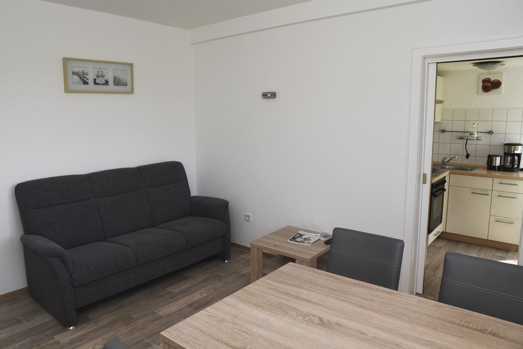 Reiterhof Gruendeich Apartment Holtgast ภายนอก รูปภาพ
